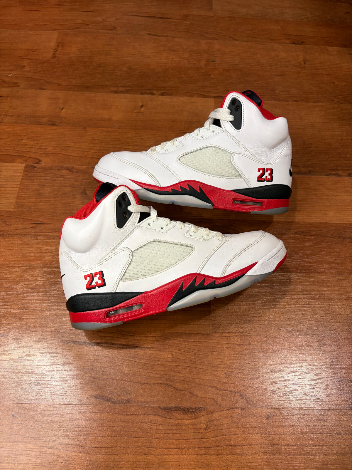 AJ5 Retro Fire Red (Size 10 Mens)