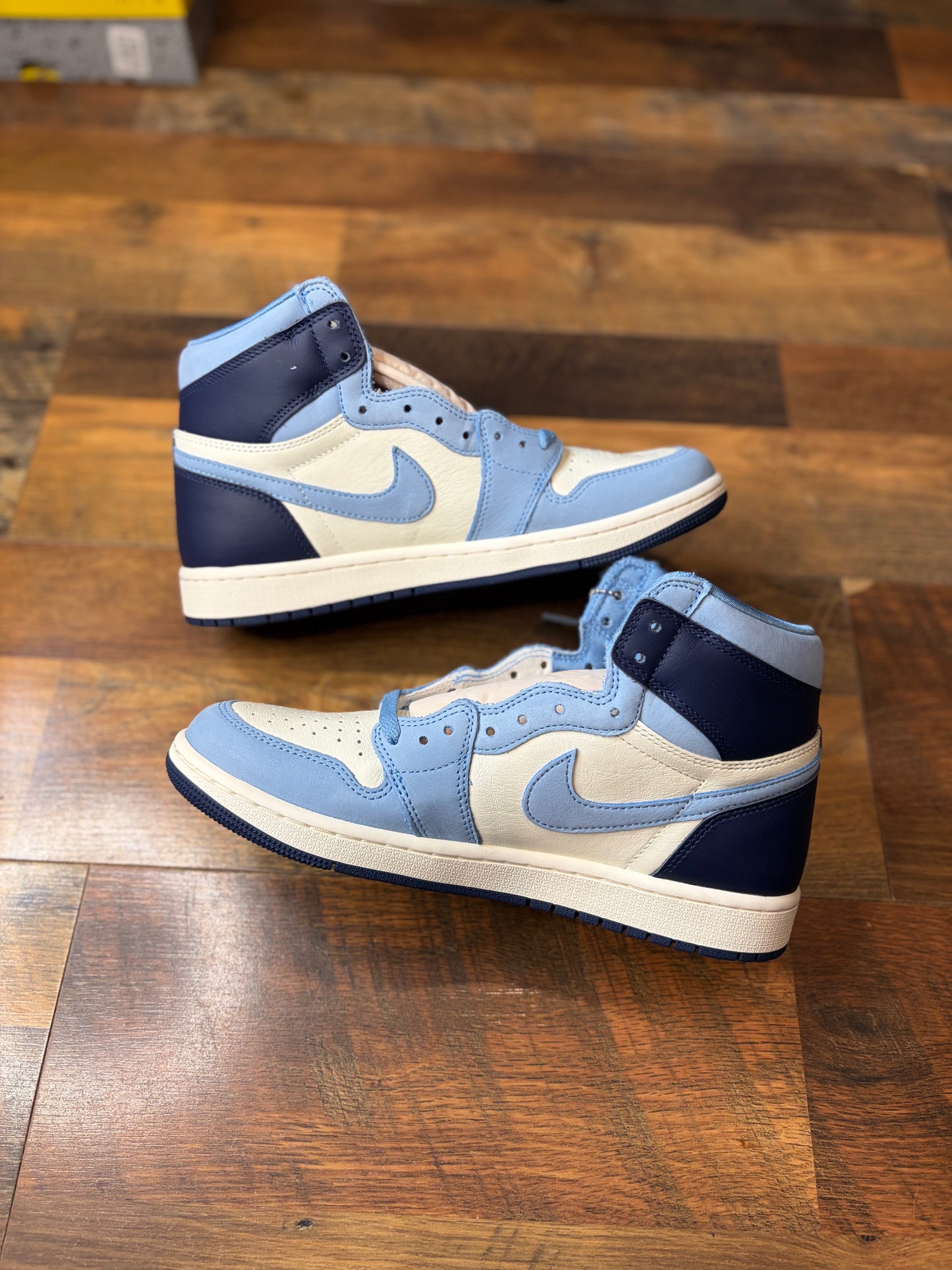 Jordan Retro 1 First in Flight (Brand New - 10.5W/9M)