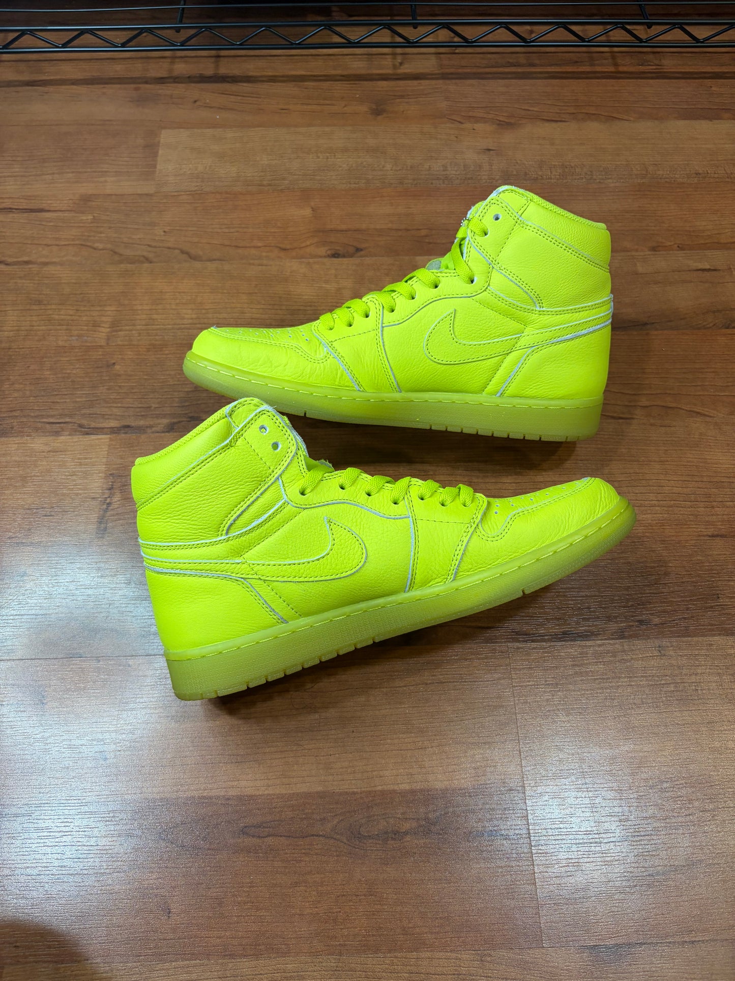 Jordan Retro 1 Gatorade Yellow (Size 12 Mens)