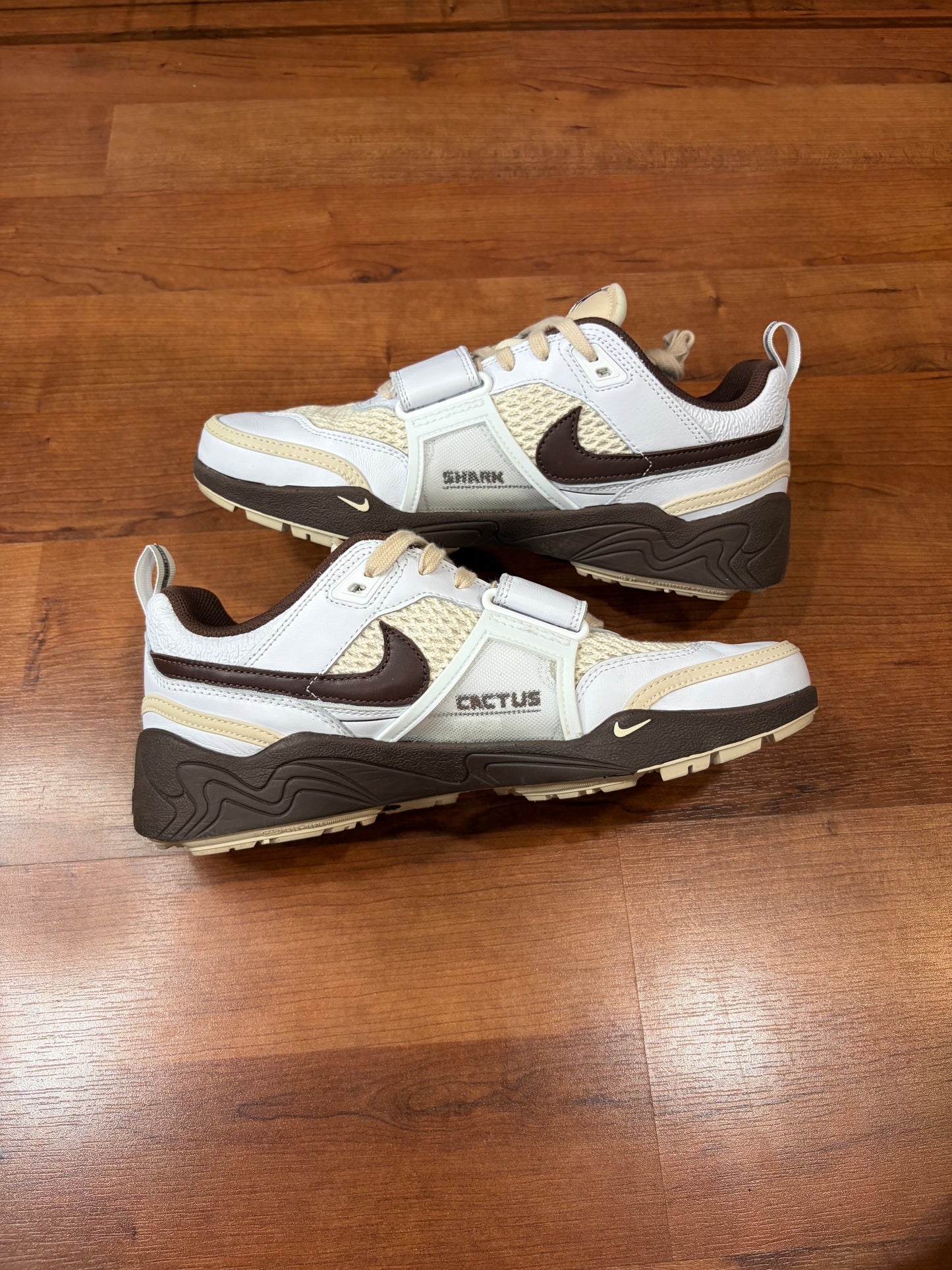 Nike Zoom Field Jaxx Travis Scott Chocolate (Size 10 Mens)