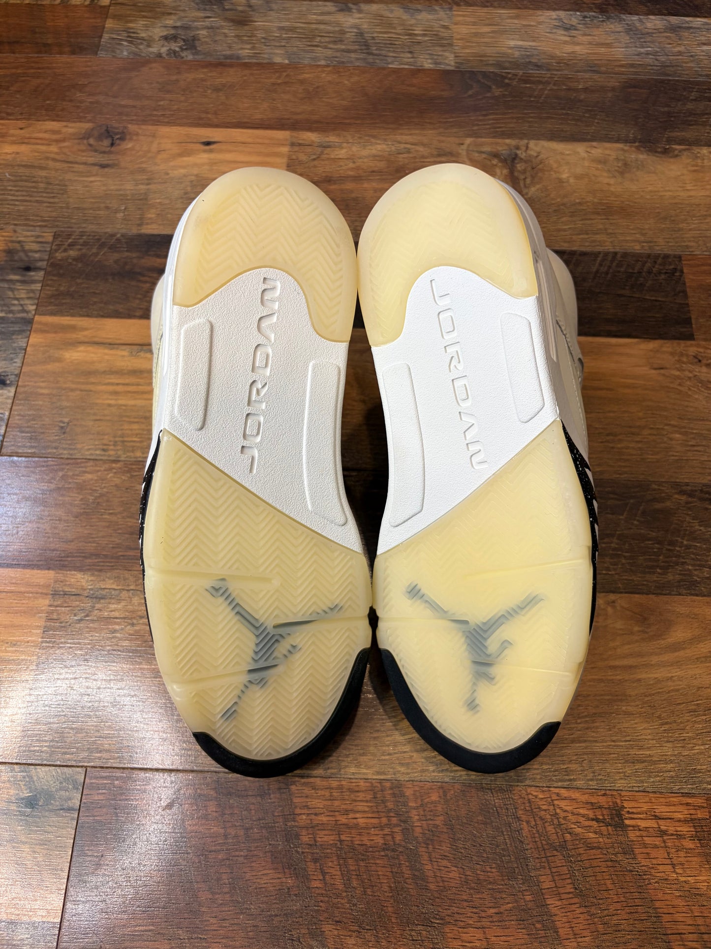 Jordan Retro 5 Sail (Brand New - Mens Sizes)