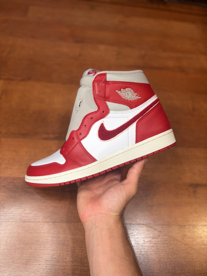 Jordan Retro 1 Varsity Red (Brand New - 12W / 10.5M)