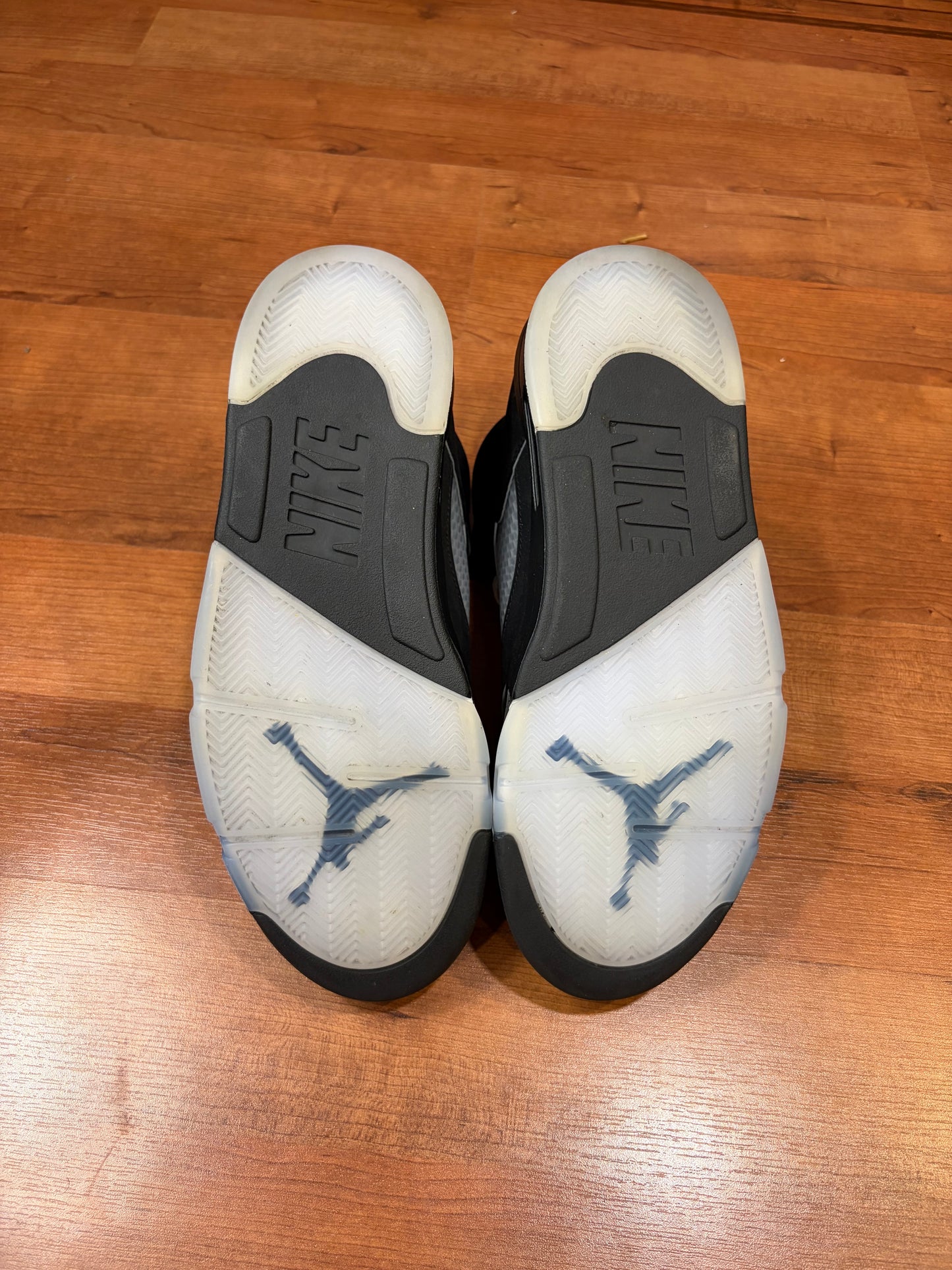 Jordan Retro 5 Reimagined Black Metallic (Size 11 Men’s)