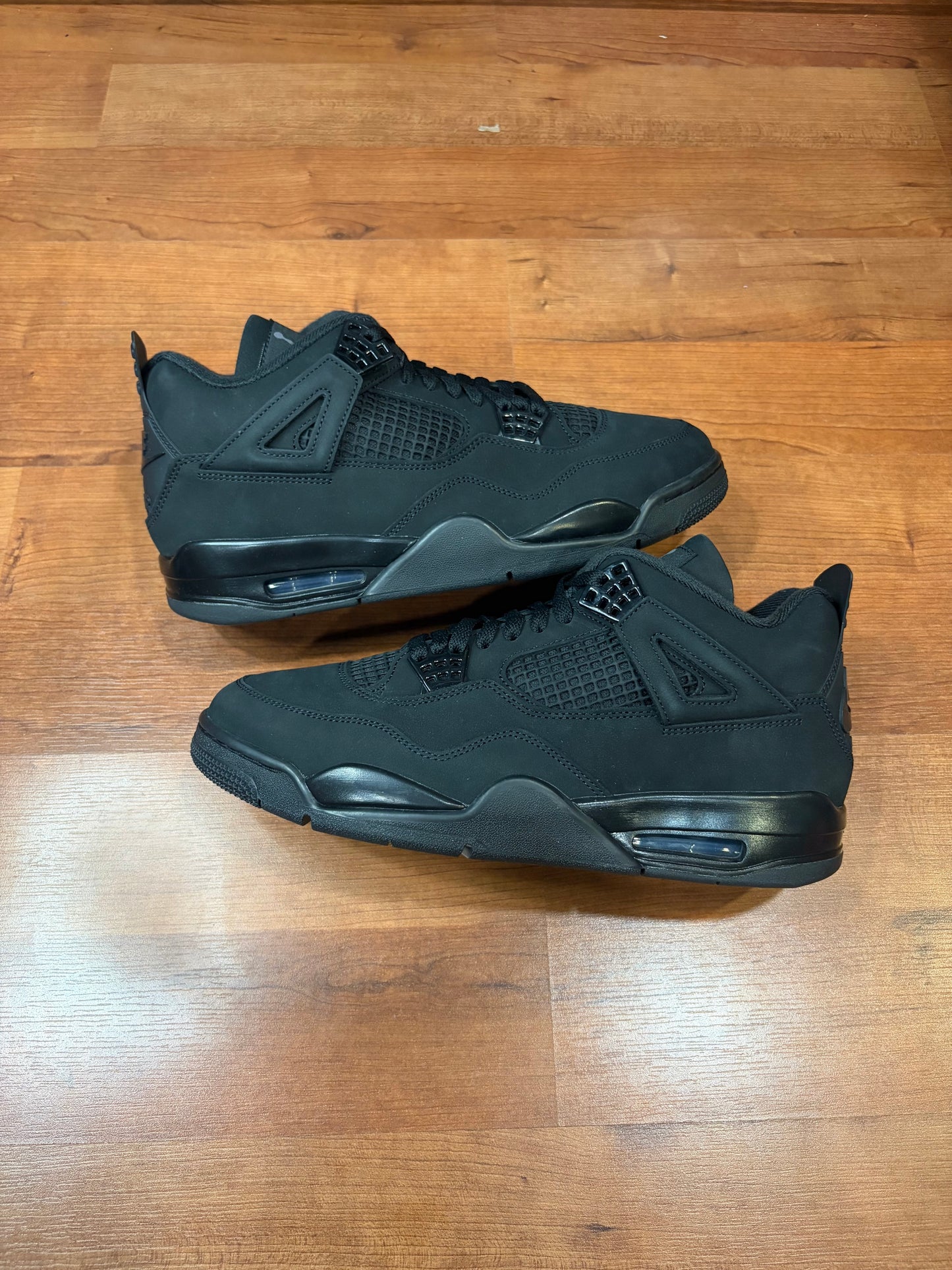 Jordan Retro 4 Black Cat (Brand New- 11.5M)