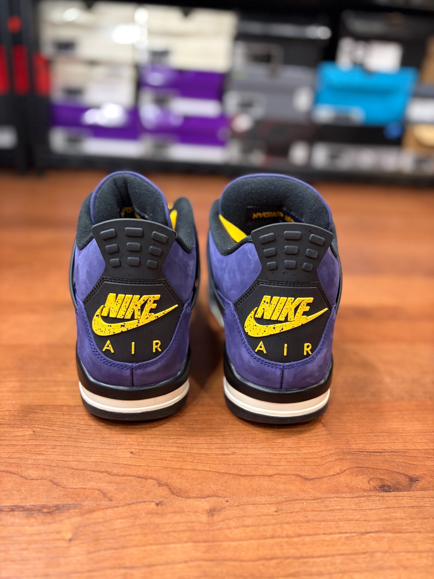 Jordan Retro 4 Lakers (Size 11 Mens)