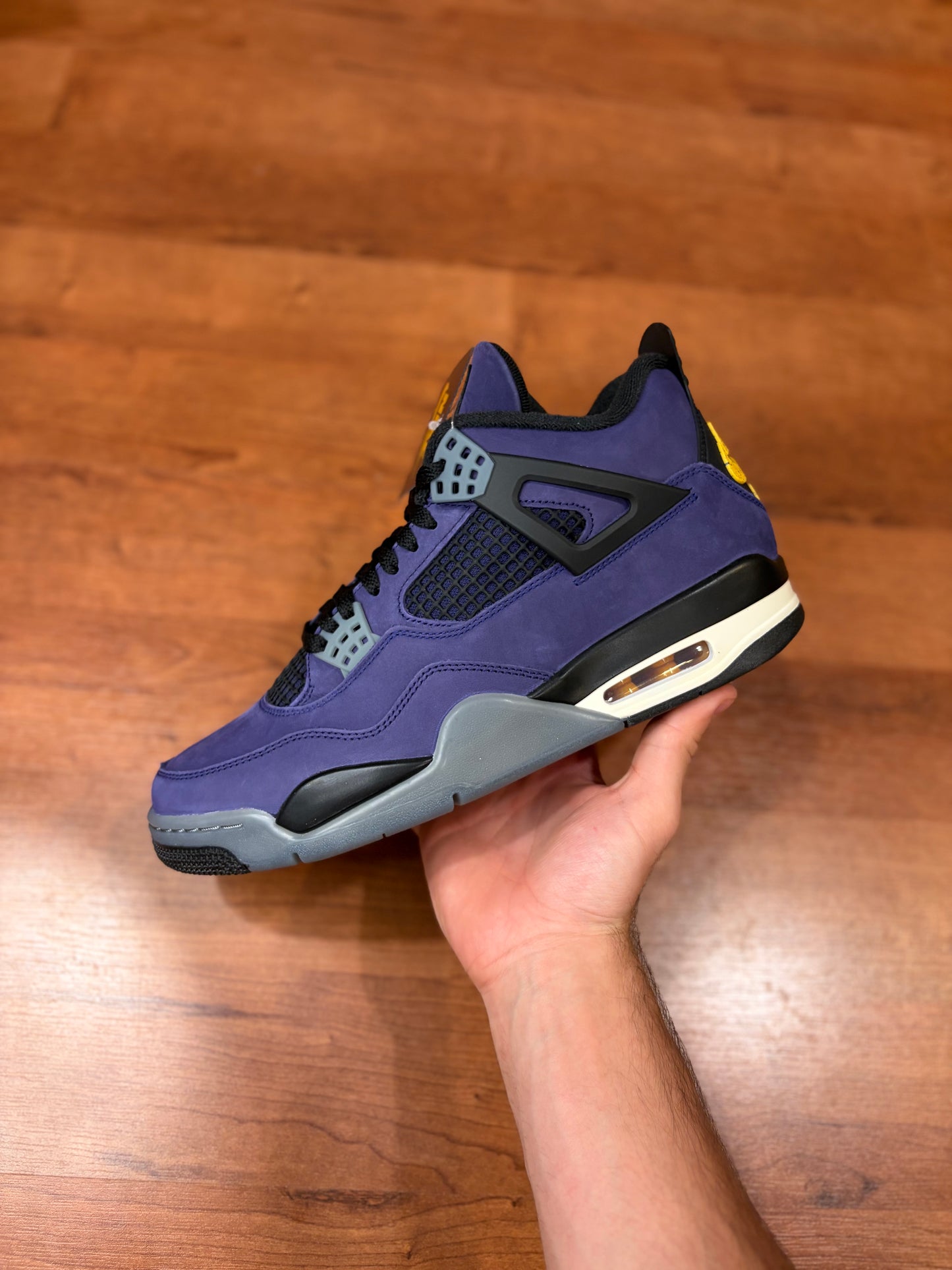 Jordan Retro 4 Laker (Brand New - 11M)