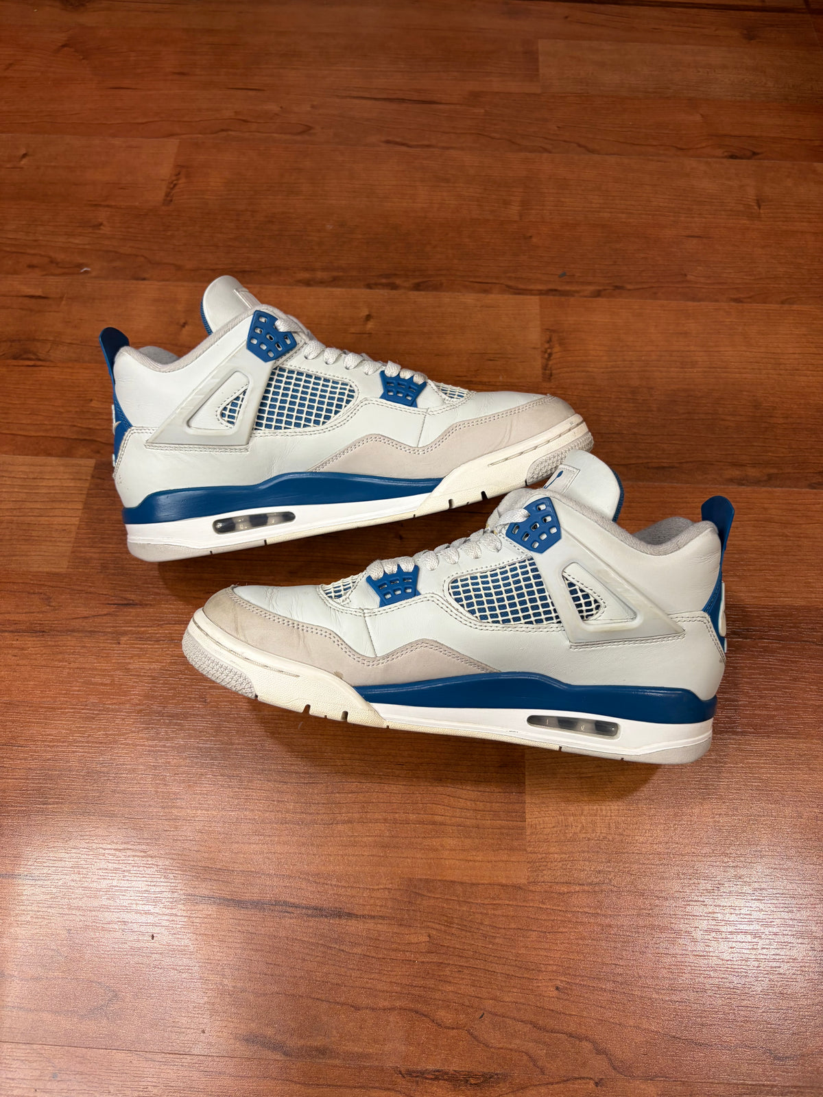 AJ4 Retro Military Blue (Size 10.5 Mens)