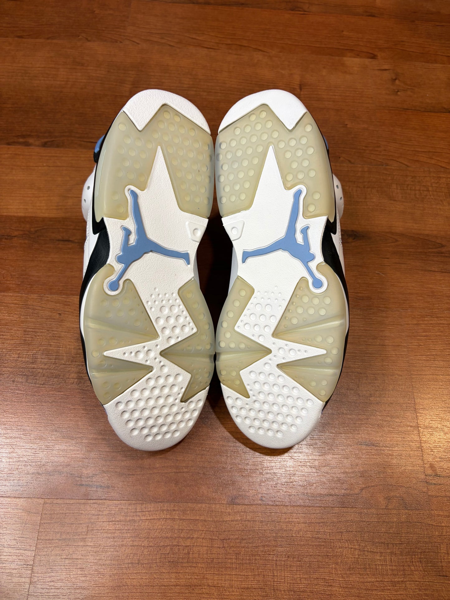 Jordan Retro 6 UNC (Brand New - 8M)