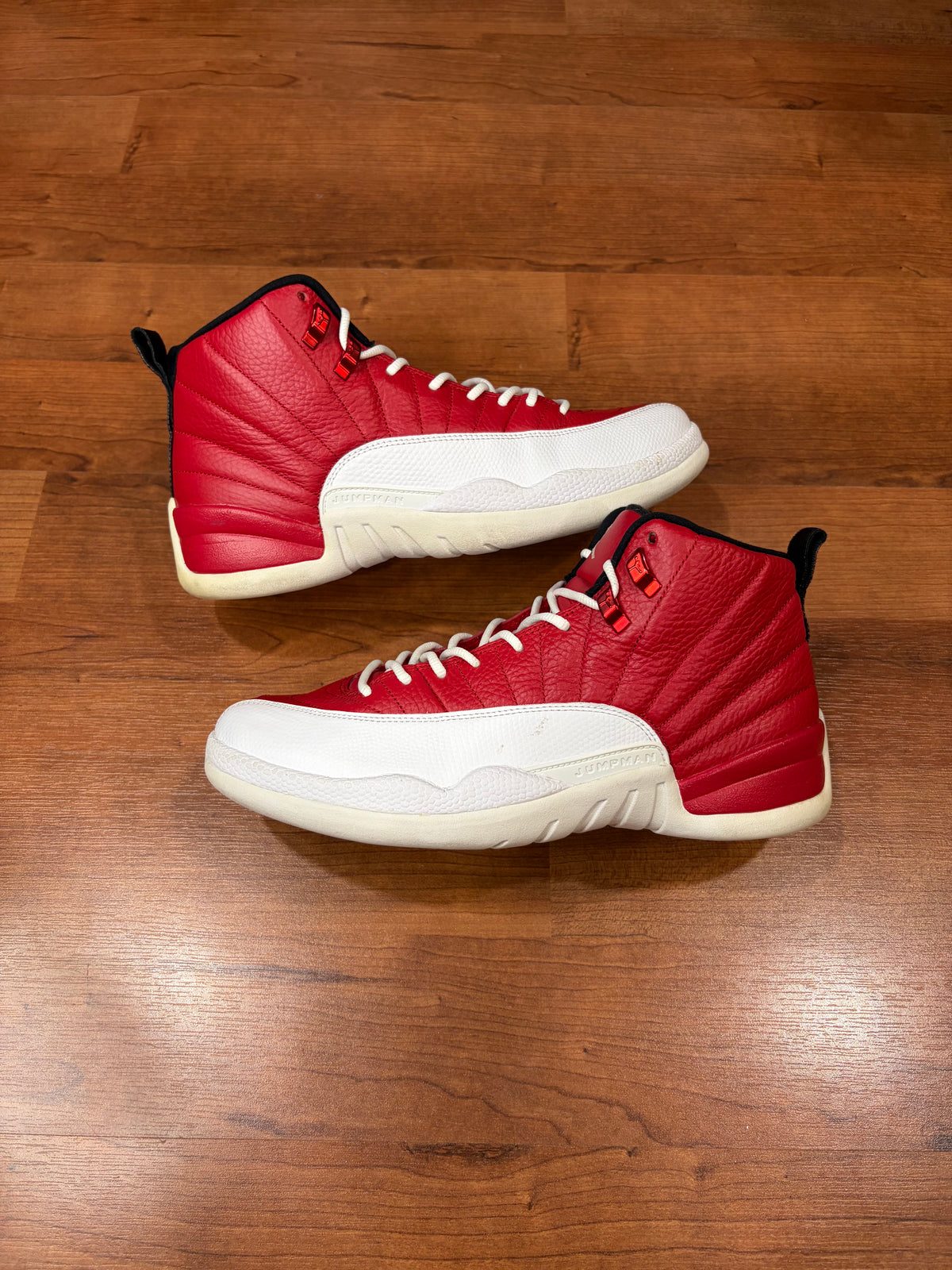 AJ12 Retro Gym Red (Size 10 Mens)