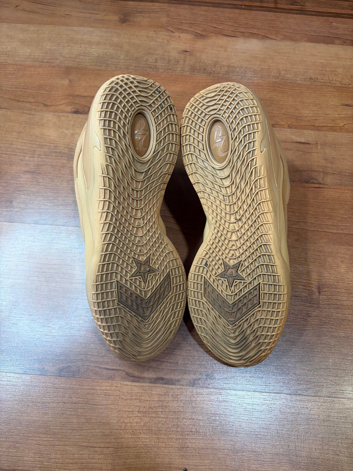Converse Shai 001 Hail Clay (Size 10 Mens)