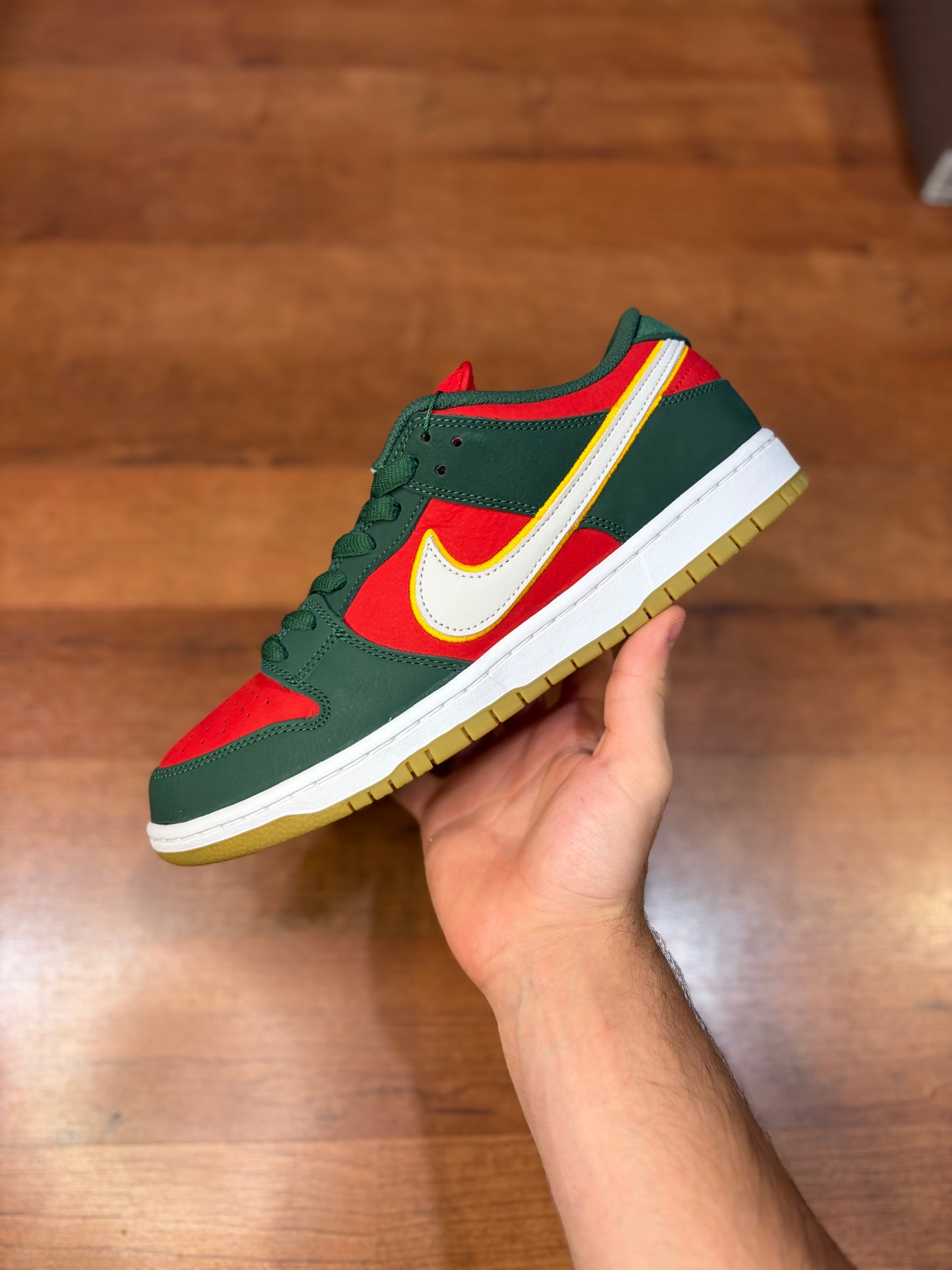 Nike Dunk Low SB Seattle SuperSonics (Brand New - 11M)