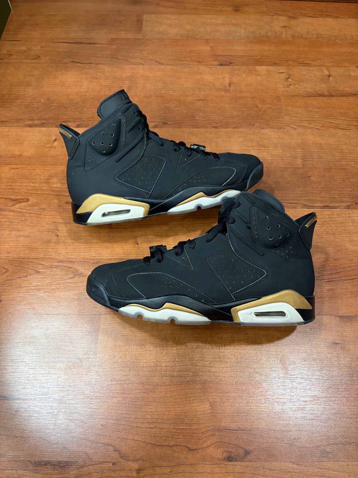 Jordan Retro 6 DMP (Size 11.5 Mens)