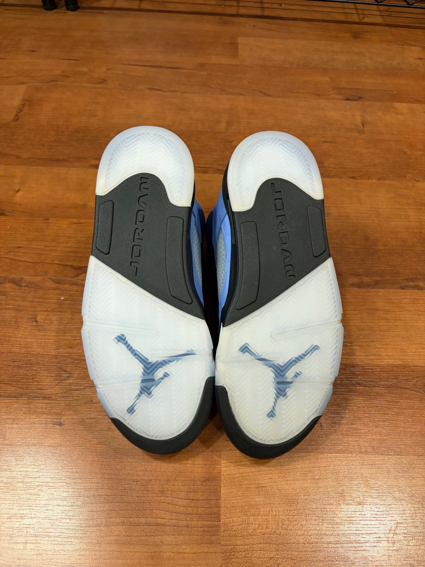 Jordan Retro 5 UNC (Brand New - 9M)