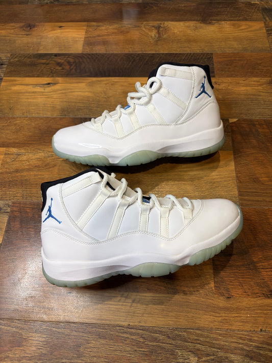 Air Jordan Retro 11 Columbia (Size 9.5 Mens)