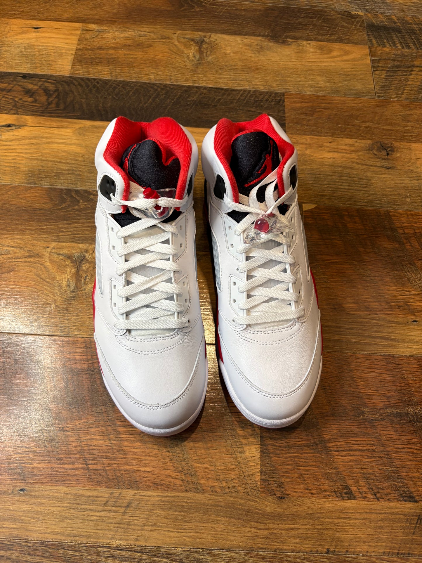 Jordan Retro 5 Fire Red (Brand New/No Box - 10M)