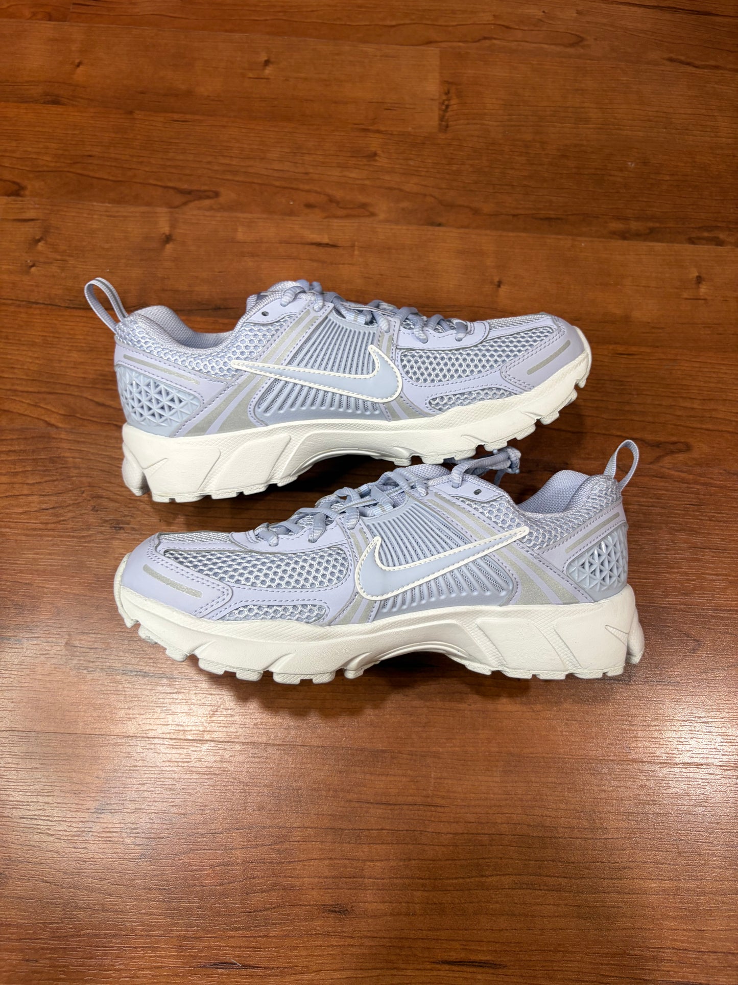 Nike Vomero 5 Ghost Blue (Brand New - 7Y/8.5W)
