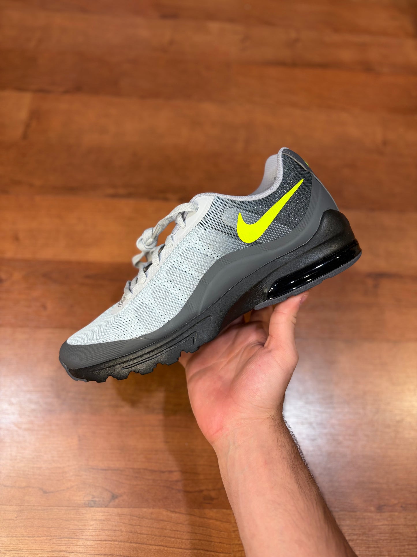 Nike Air Max Invigor Neon (Brand New / No Box - 10.5M)