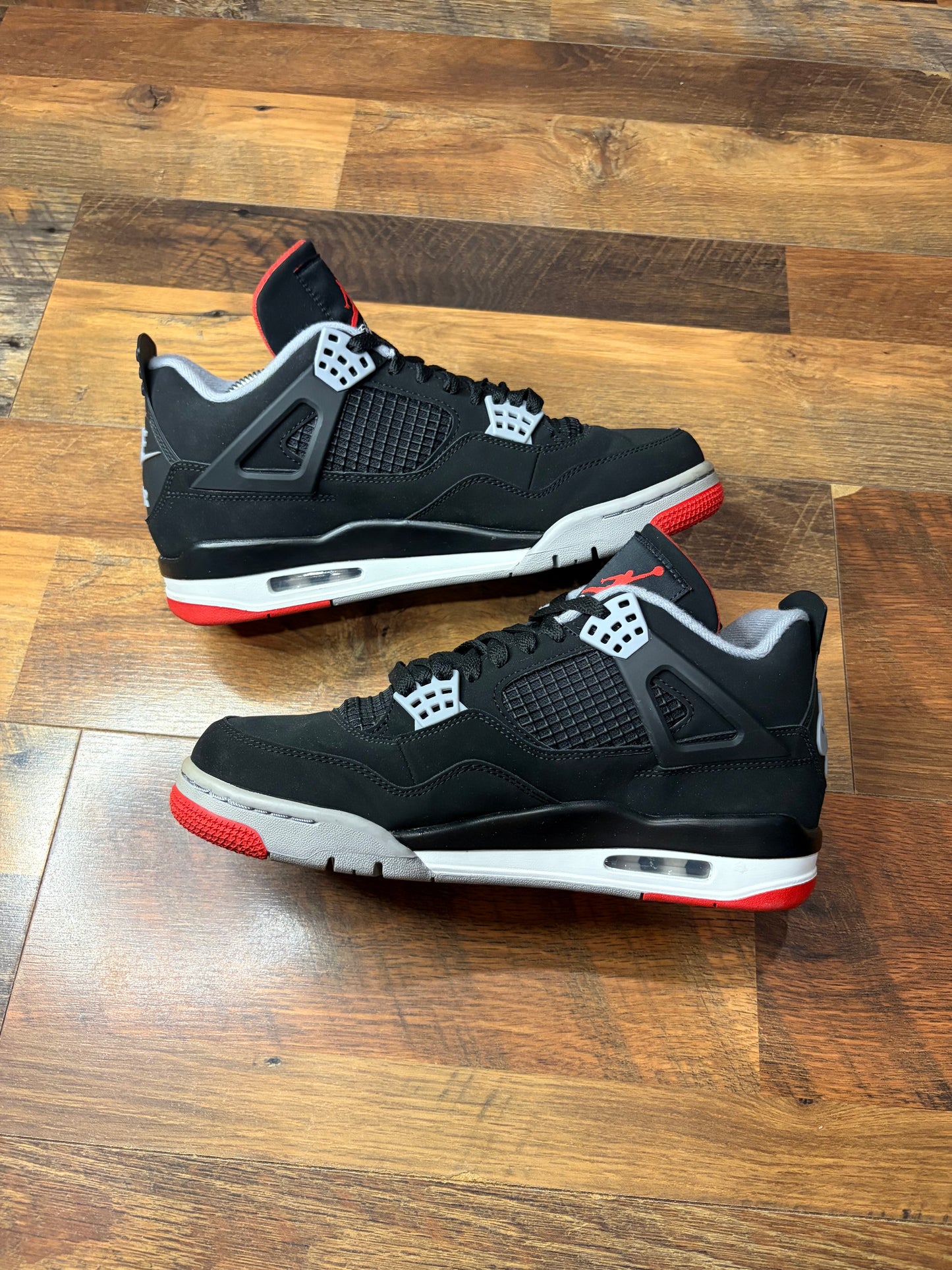 Jordan Retro 4 Bred 2019 (Size 8.5 Mens)