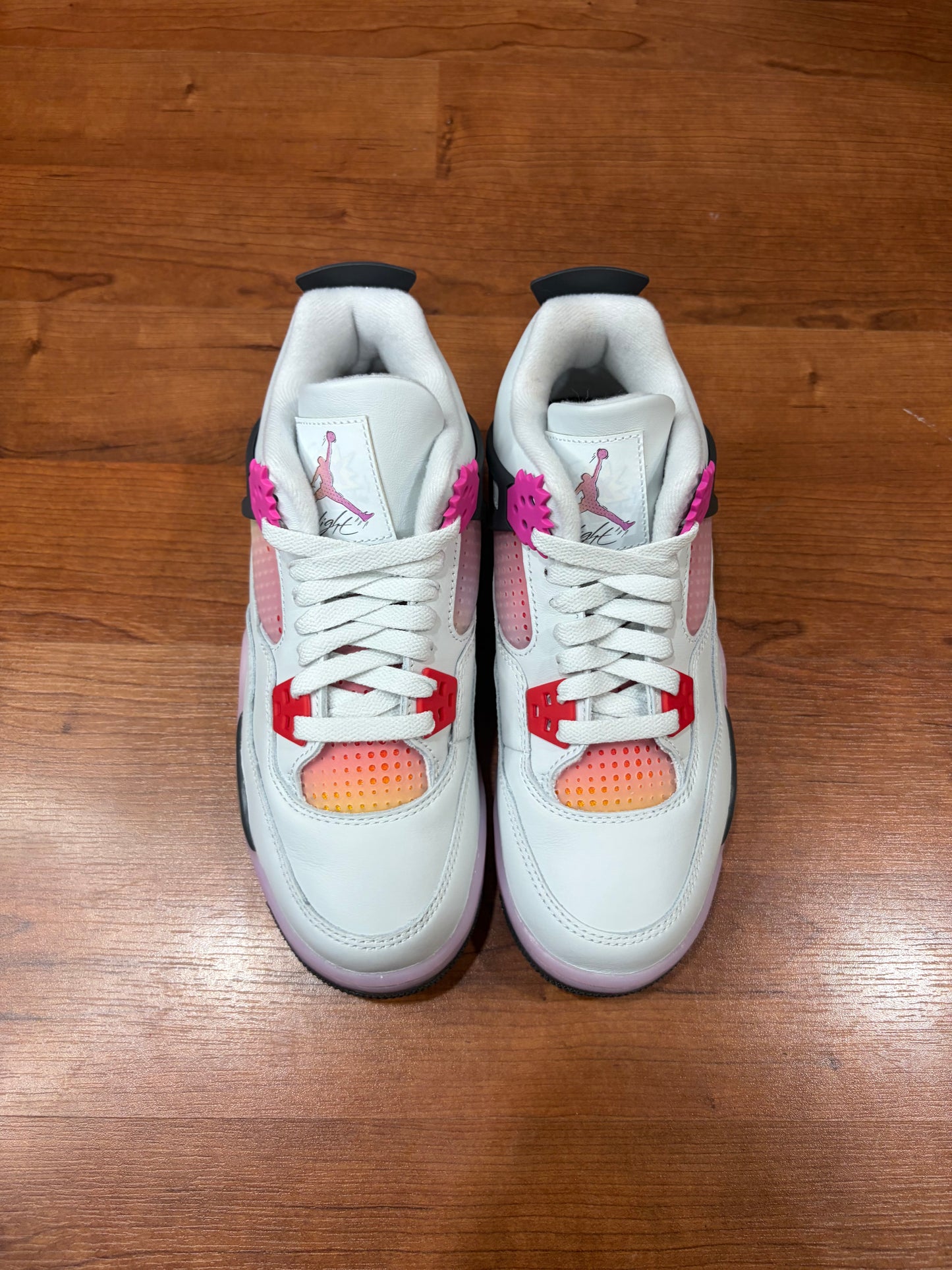 Jordan Retro 4 Comic (Brand New / No Lid - 5.5Y/7W)