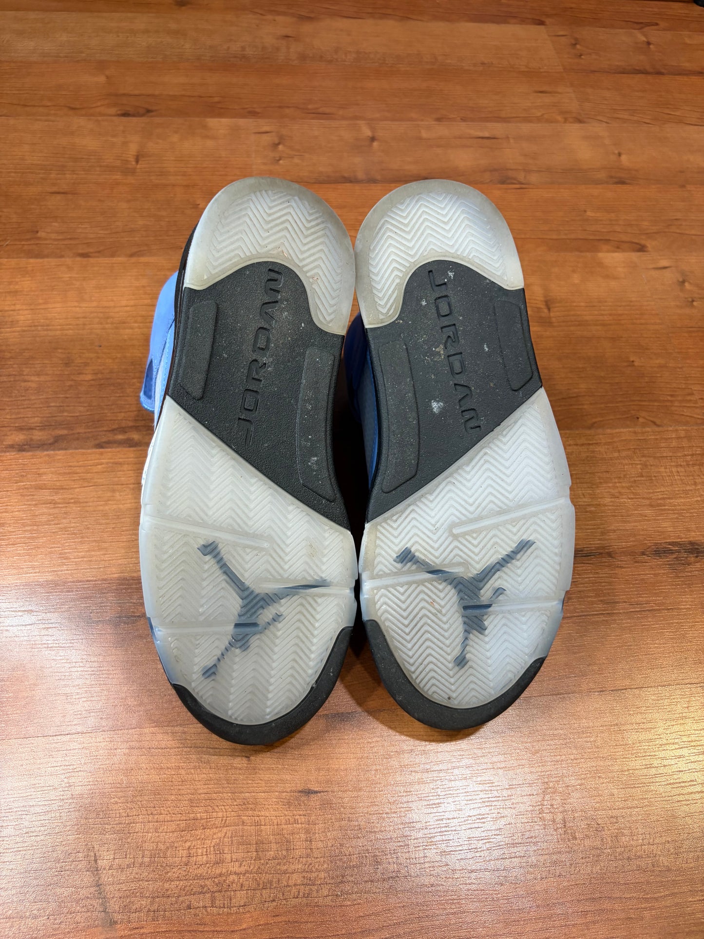 Jordan Retro 5 UNC (Size 9.5 Mens)