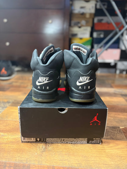 Jordan Retro 5 Black Metallic (Size 9 Mens)