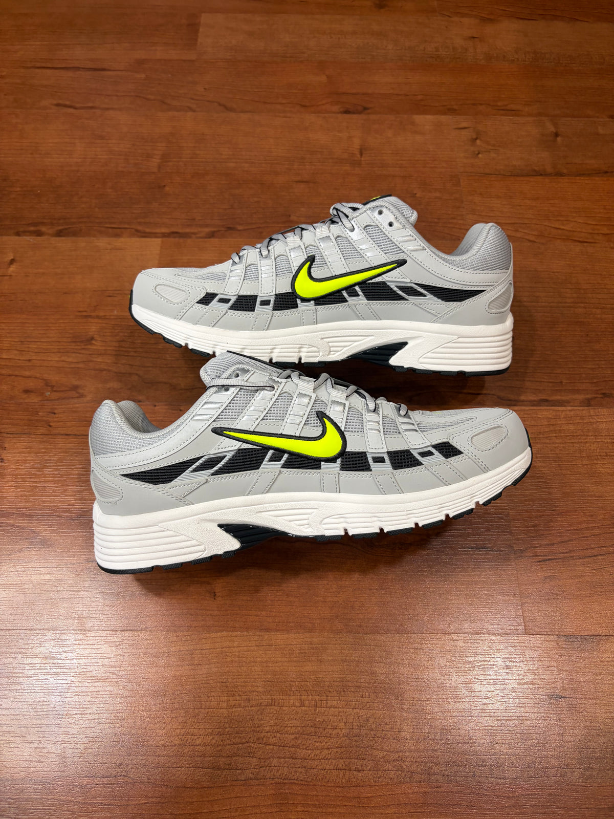 Nike P-6000 Neon (Brand New - 10.5M)