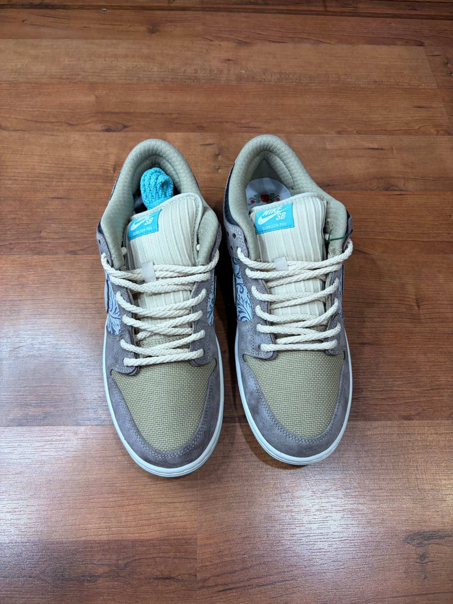 Nike Dunk Low SB Big Money Savings (Brand New - 12M)