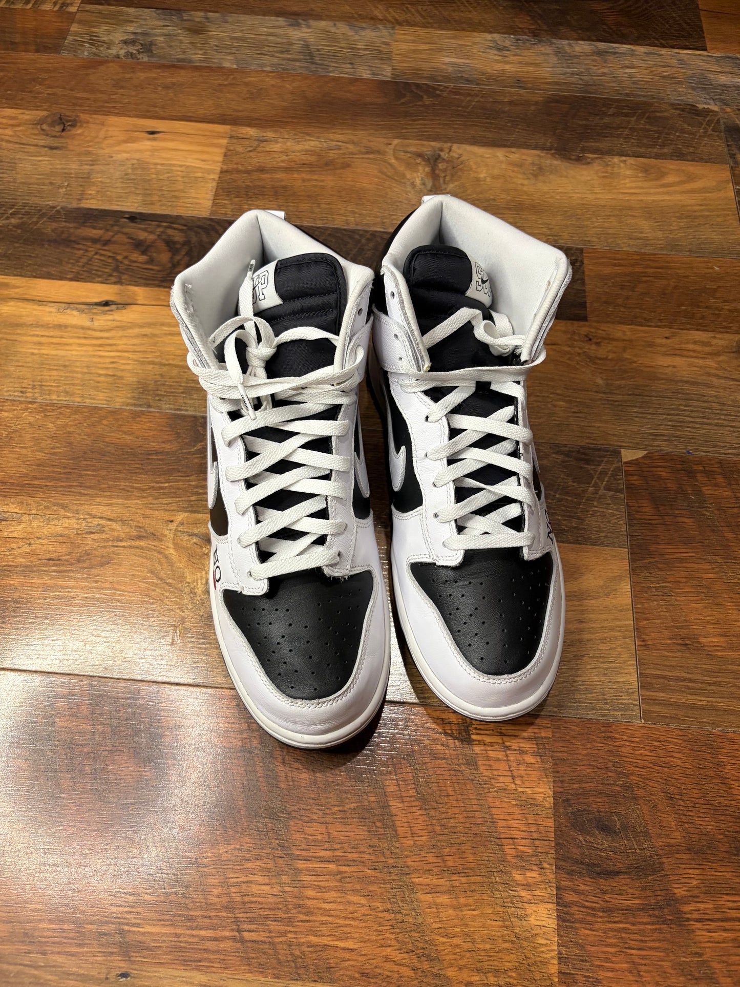Nike Dunk High SB Supreme White Black (Size 10 Mens)