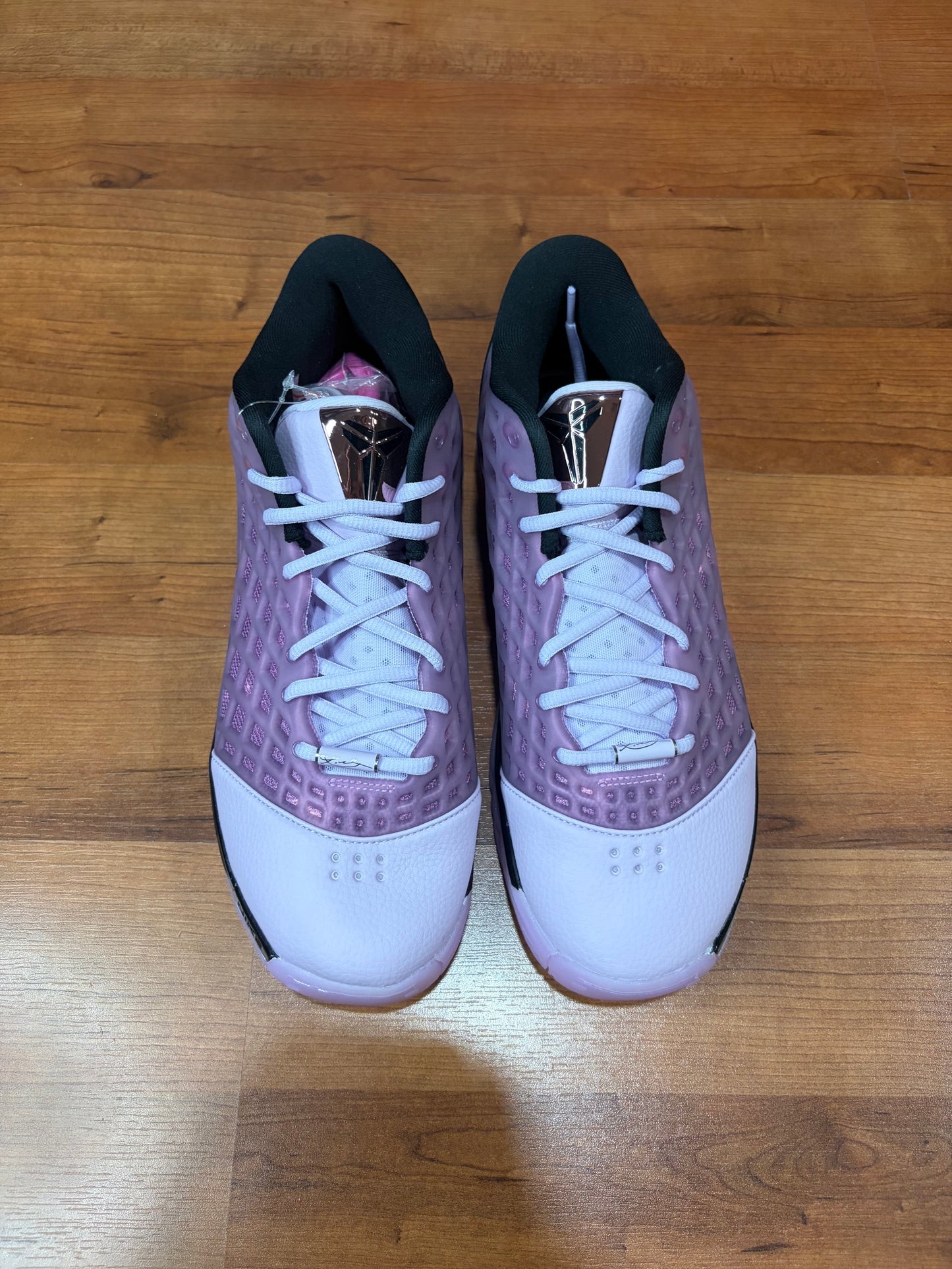 Kobe 3 Low Protro Pink Quartz (Brand New - 9.5M)