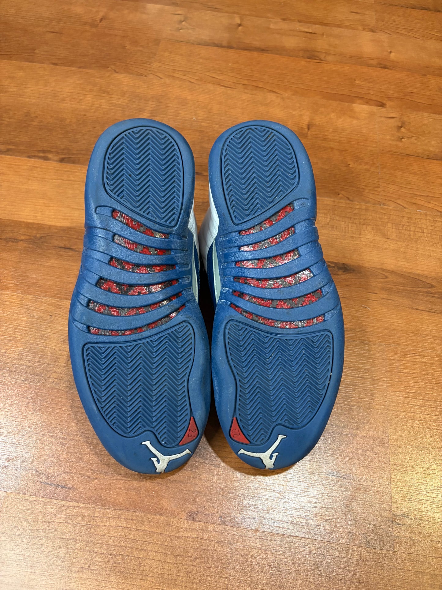 Jordan Retro 12 French Blue (Size 8.5 Mens)