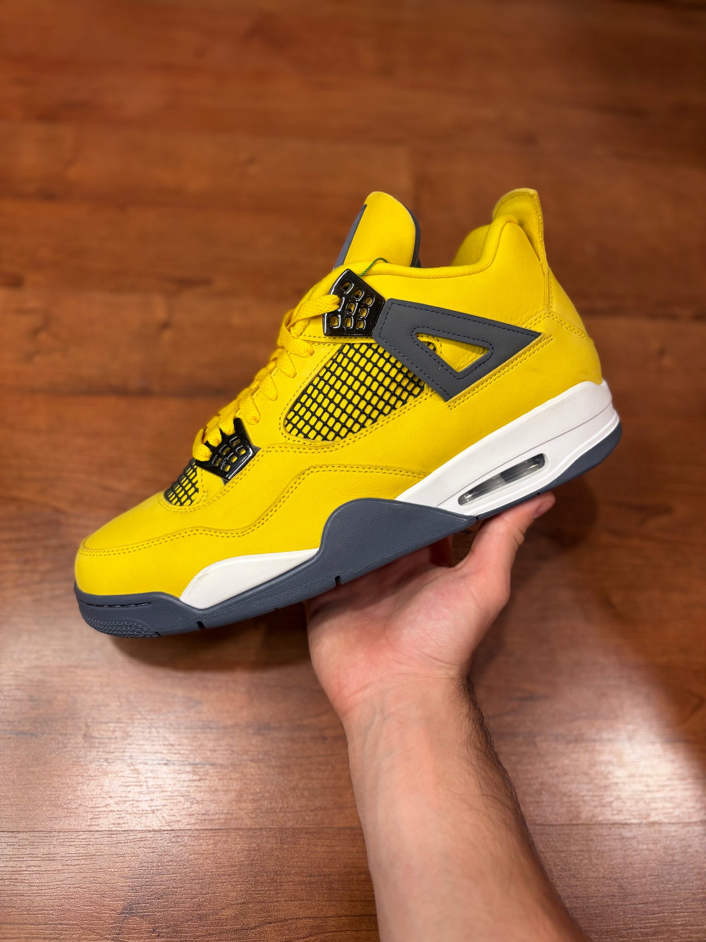 Jordan Retro 4 Lightning (Brand New / No Box - 13M)