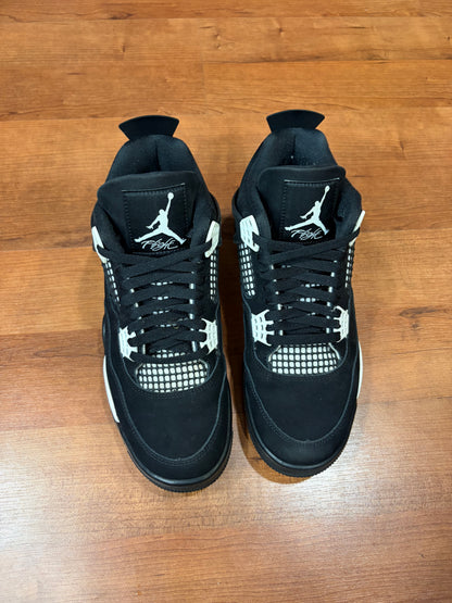 Jordan Retro 4 White Thunder (Size 9.5 Mens)