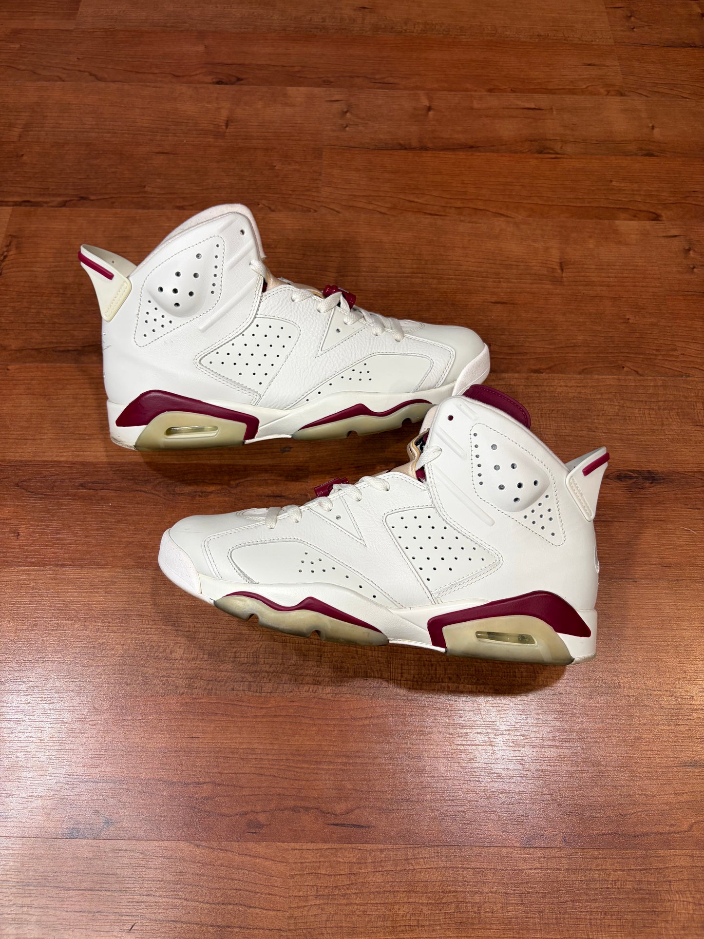 Jordan Retro 6 Maroon (Size 10.5 Mens)
