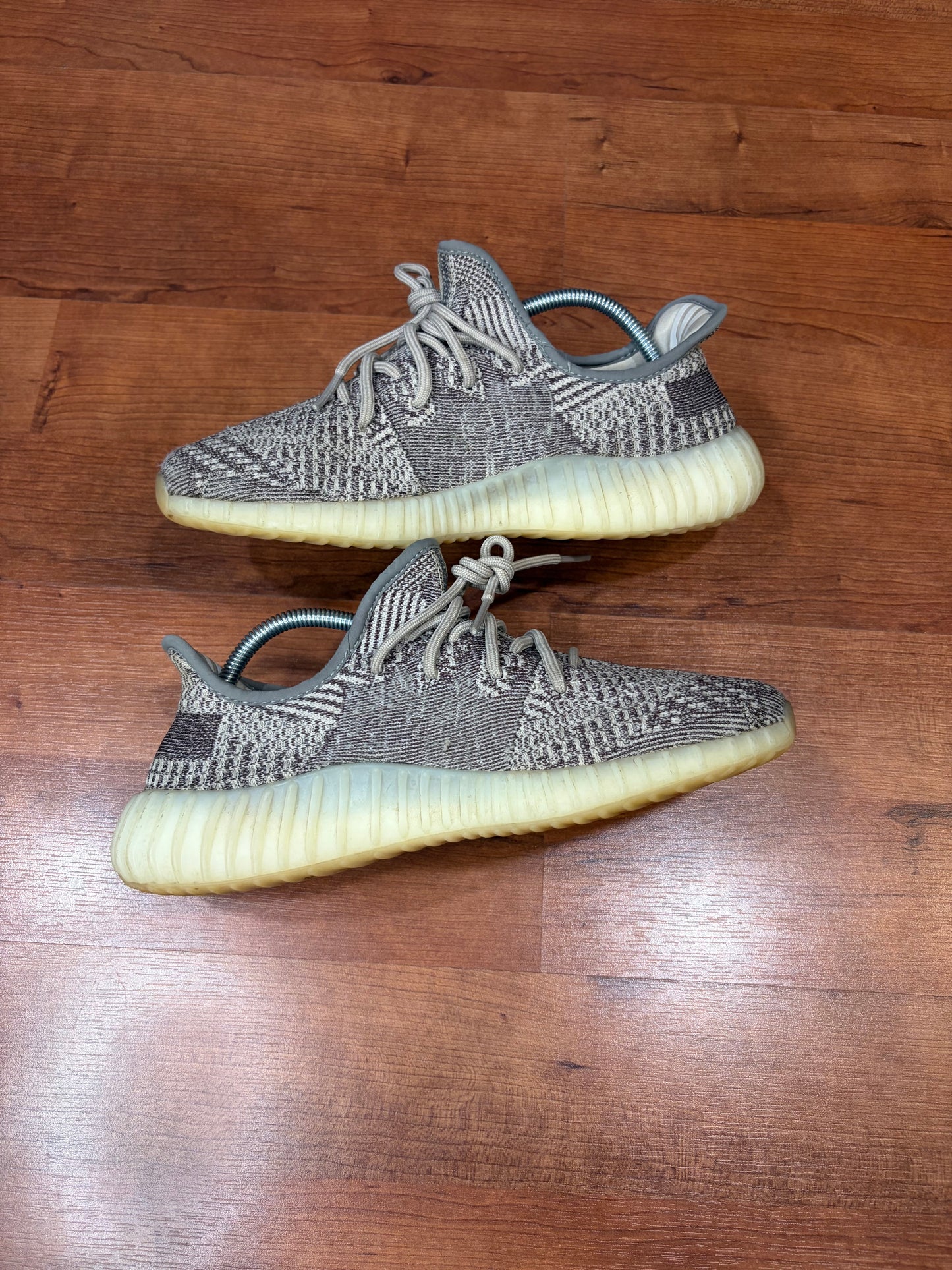 Adidas Yeezy 350 Zyon (Size 9 Mens)