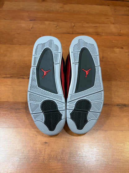 Jordan Retro 4 Toro Bravo (Brand New - 9.5M)