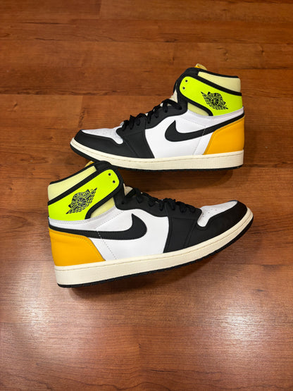Jordan Retro 1 Volt (Size 11 Mens)