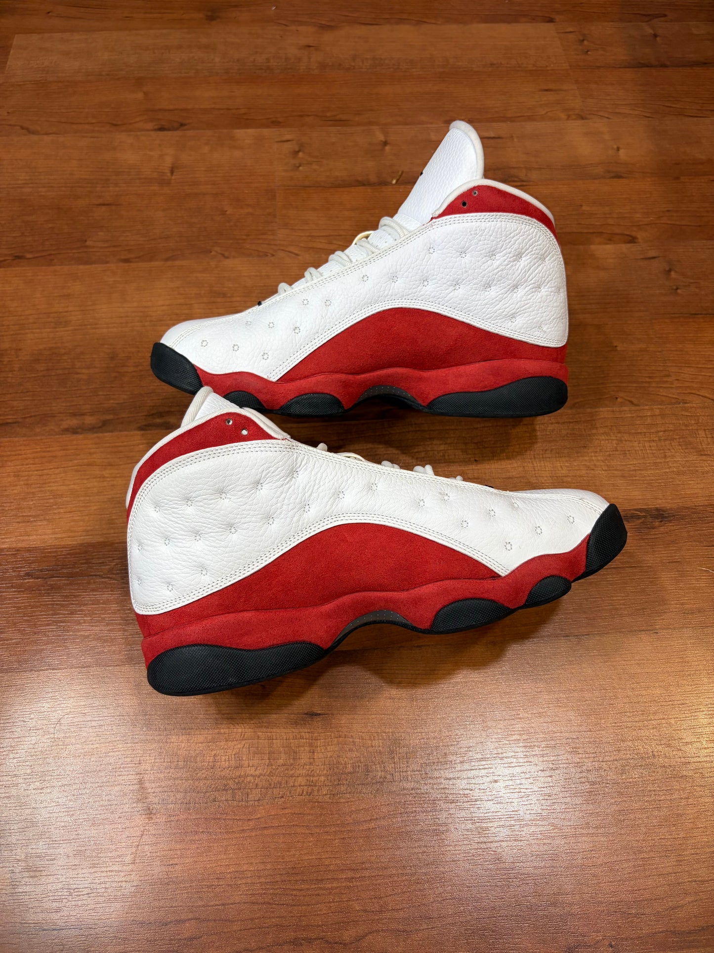 Jordan Retro 13 Chicago (Size 10.5 Men’s)