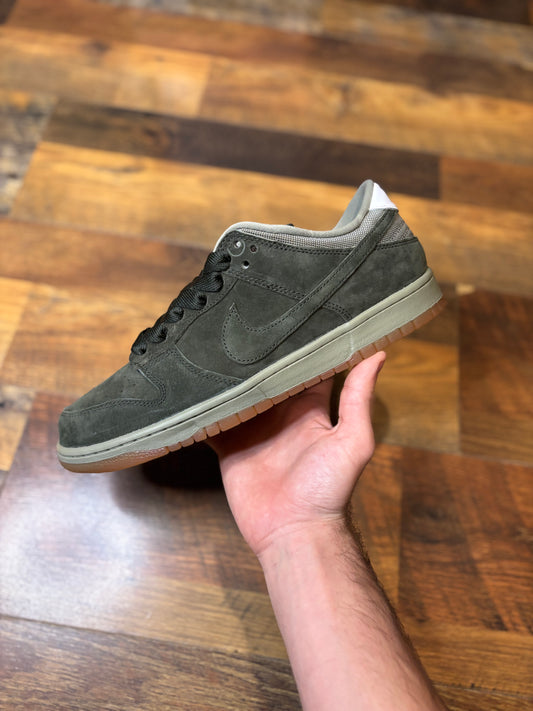 Nike Dunk Low SB Sequoia (Brand New)