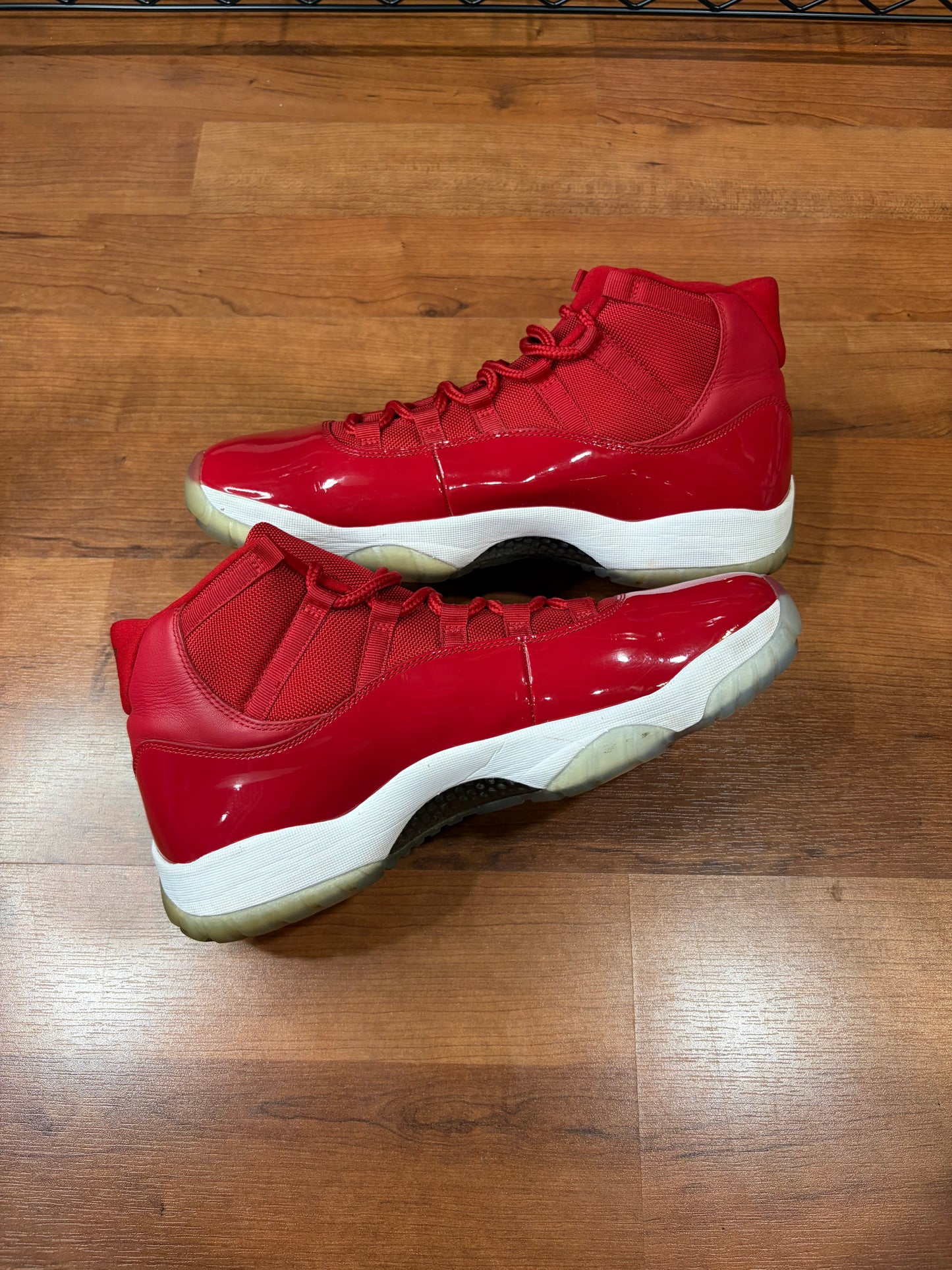 Jordan Retro 11 Win like 96’ (Size 13 Mens)