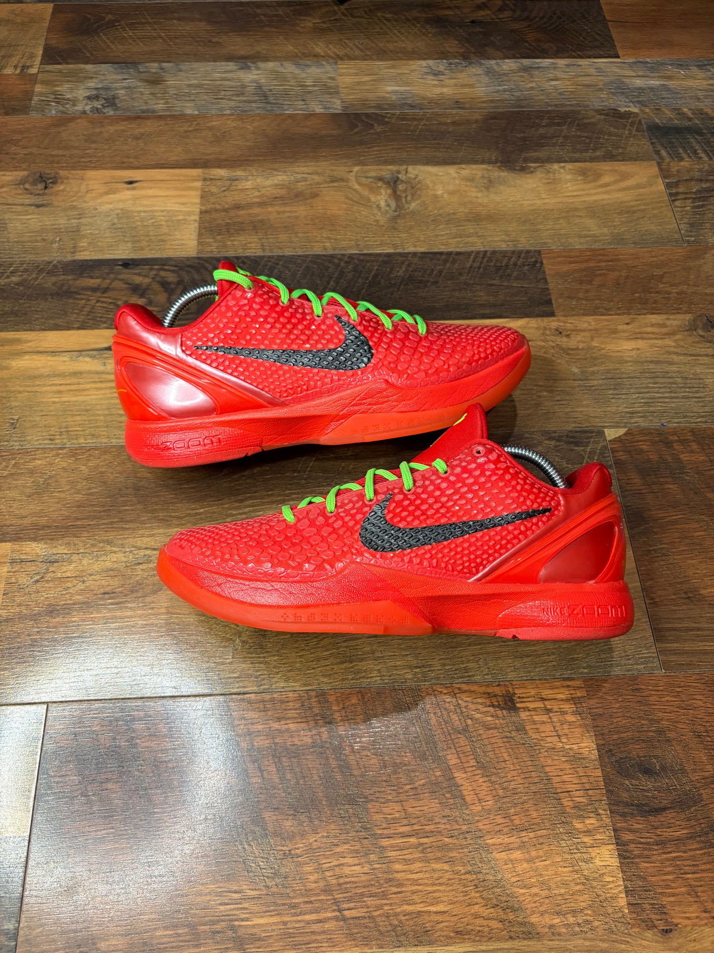Kobe 6 Reverse Grinch (Size 9.5 Mens)