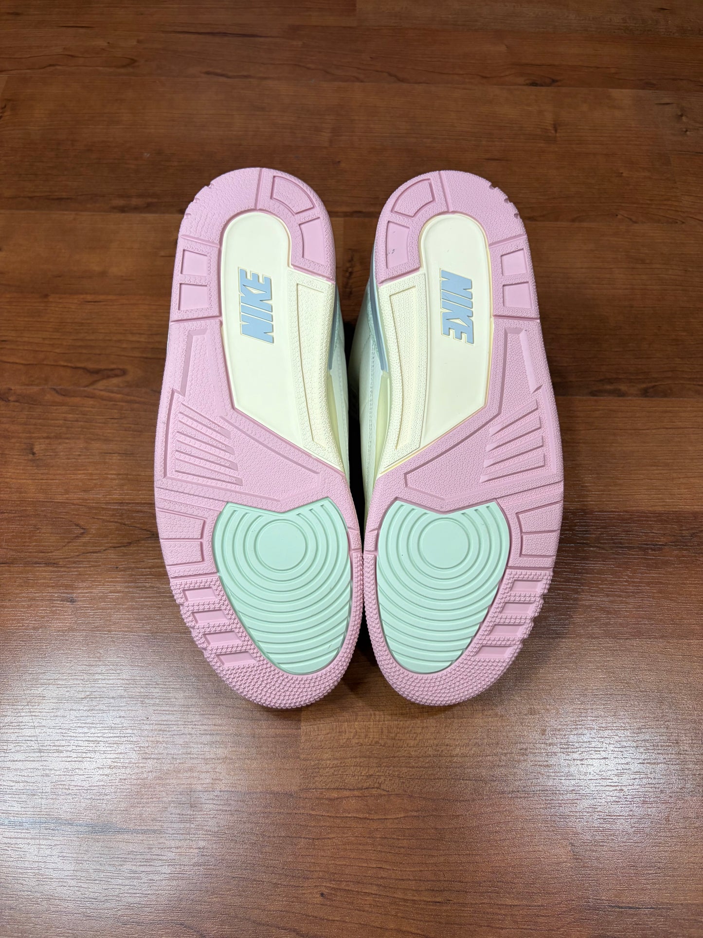 Jordan Retro 3 Spring Is In The Air (Brand New - 11.5M)