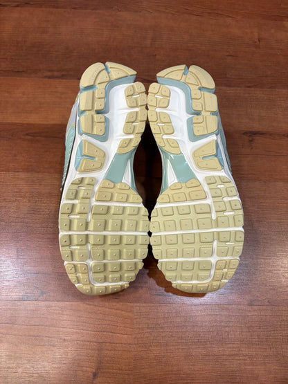 Nike Vomero 5 Team Gold Seafoam (Brand New / No Box - 9.5M)
