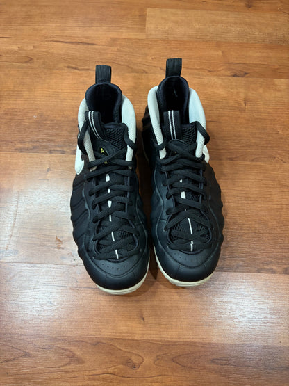 Nike Air Foamposite Dr. Doom (Size 9.5 Mens)
