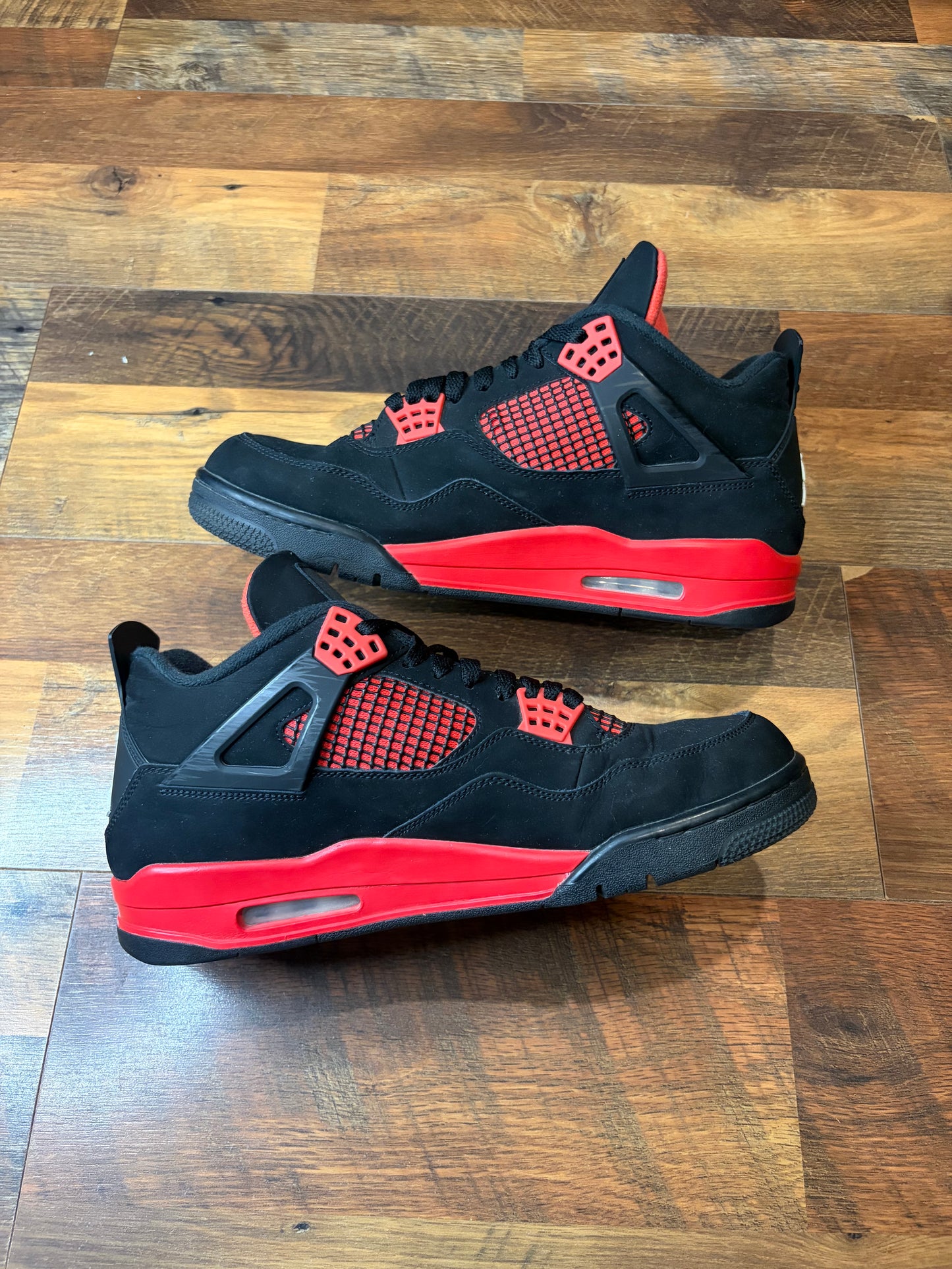 Jordan Retro 4 Red Thunder (Size 11.5 Mens)