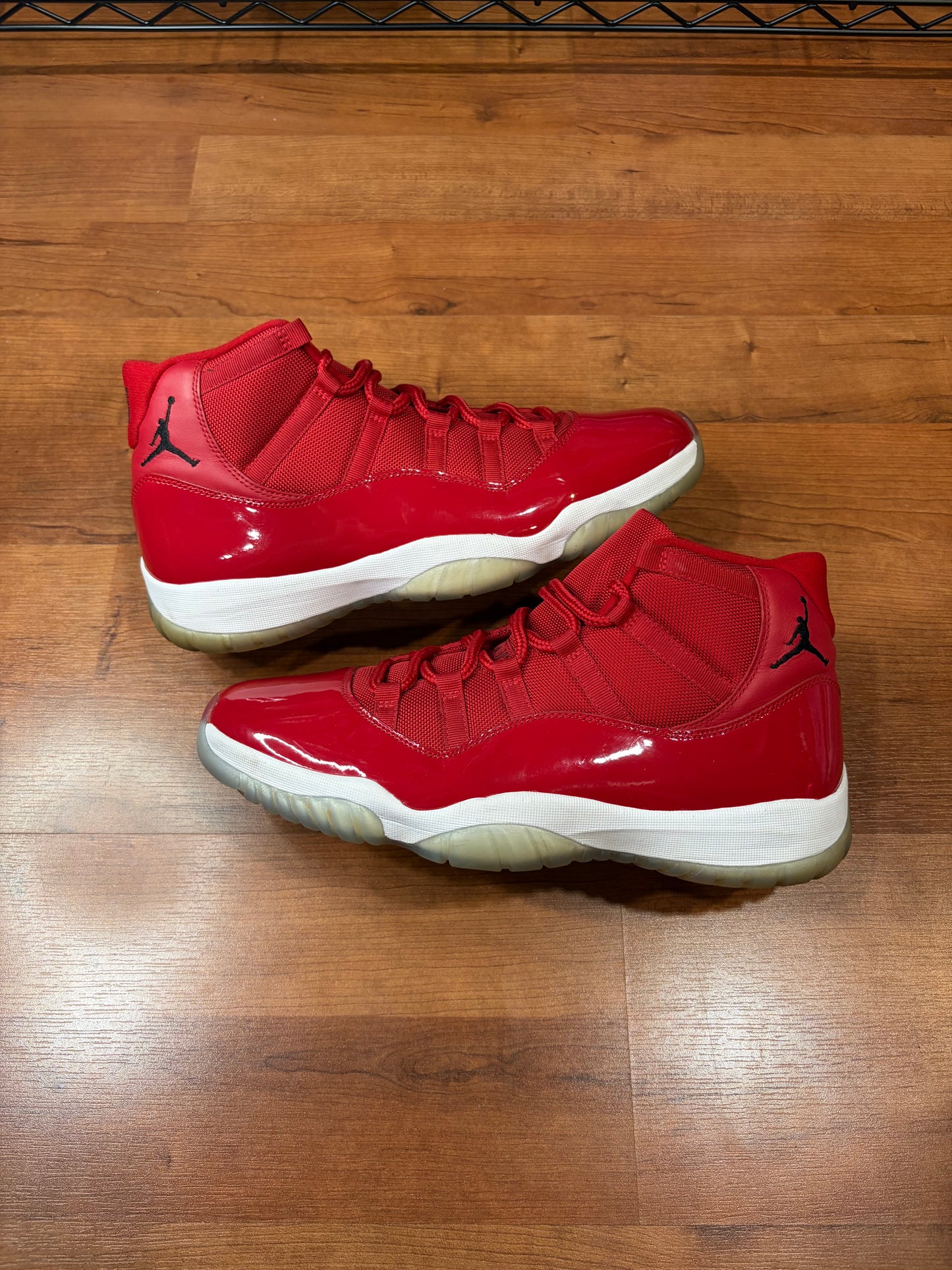 Jordan Retro 11 Win like 96’ (Size 13 Mens)