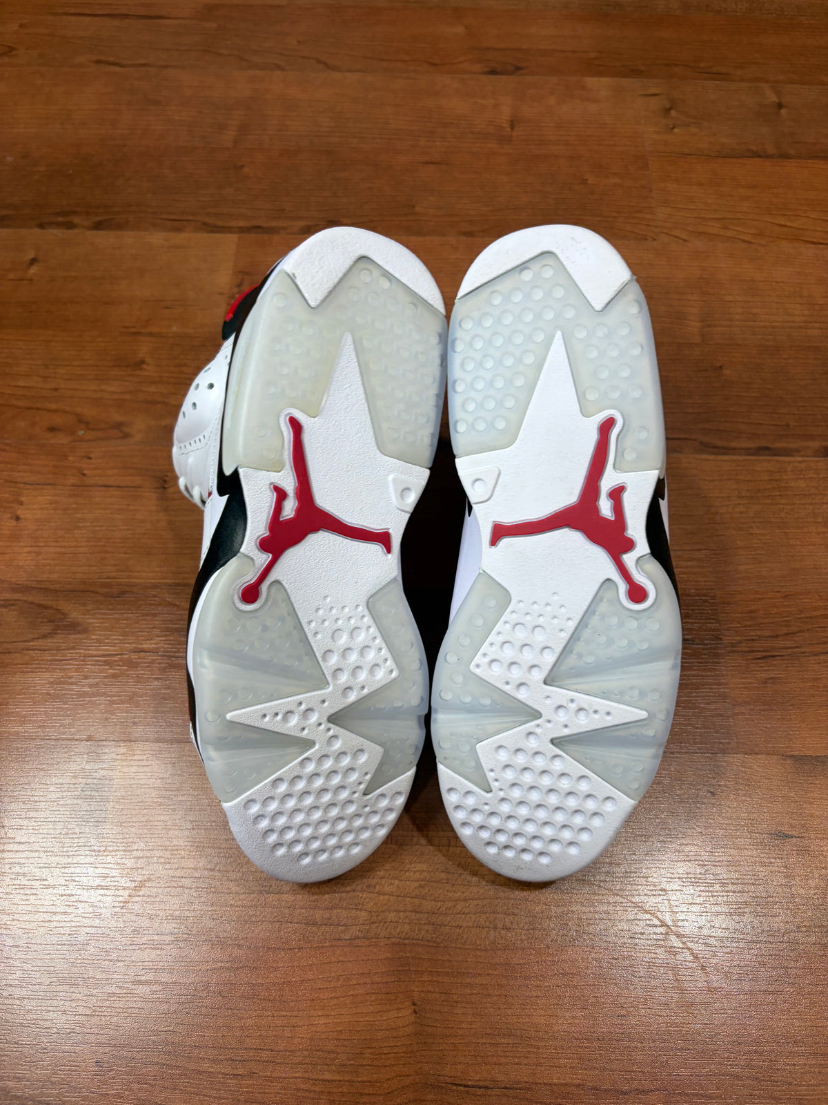 Jordan Retro 6 Carmine (Brand New - 9M)