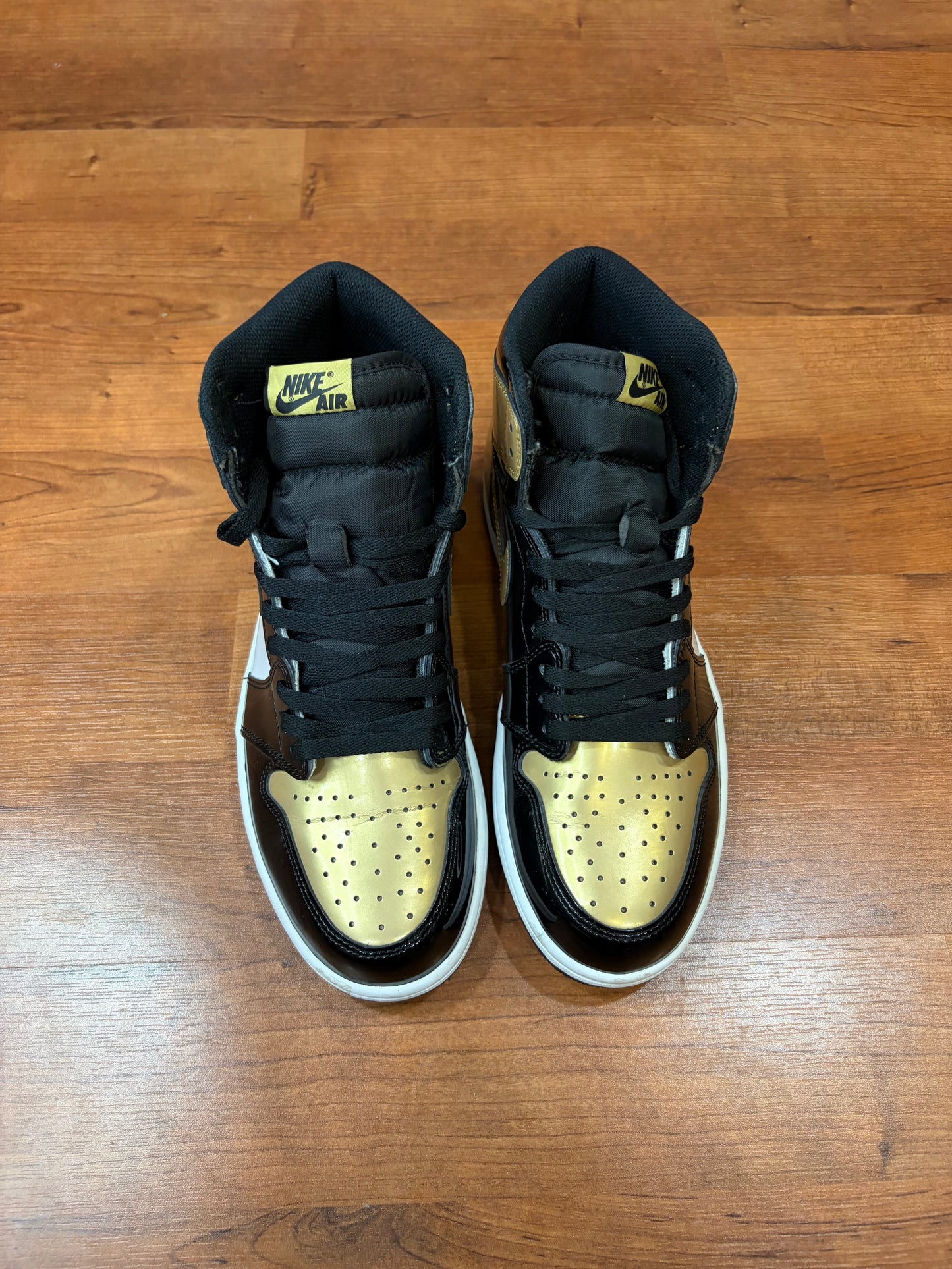 Jordan Retro 1 Patent Gold Toe (Size 10 Mens)