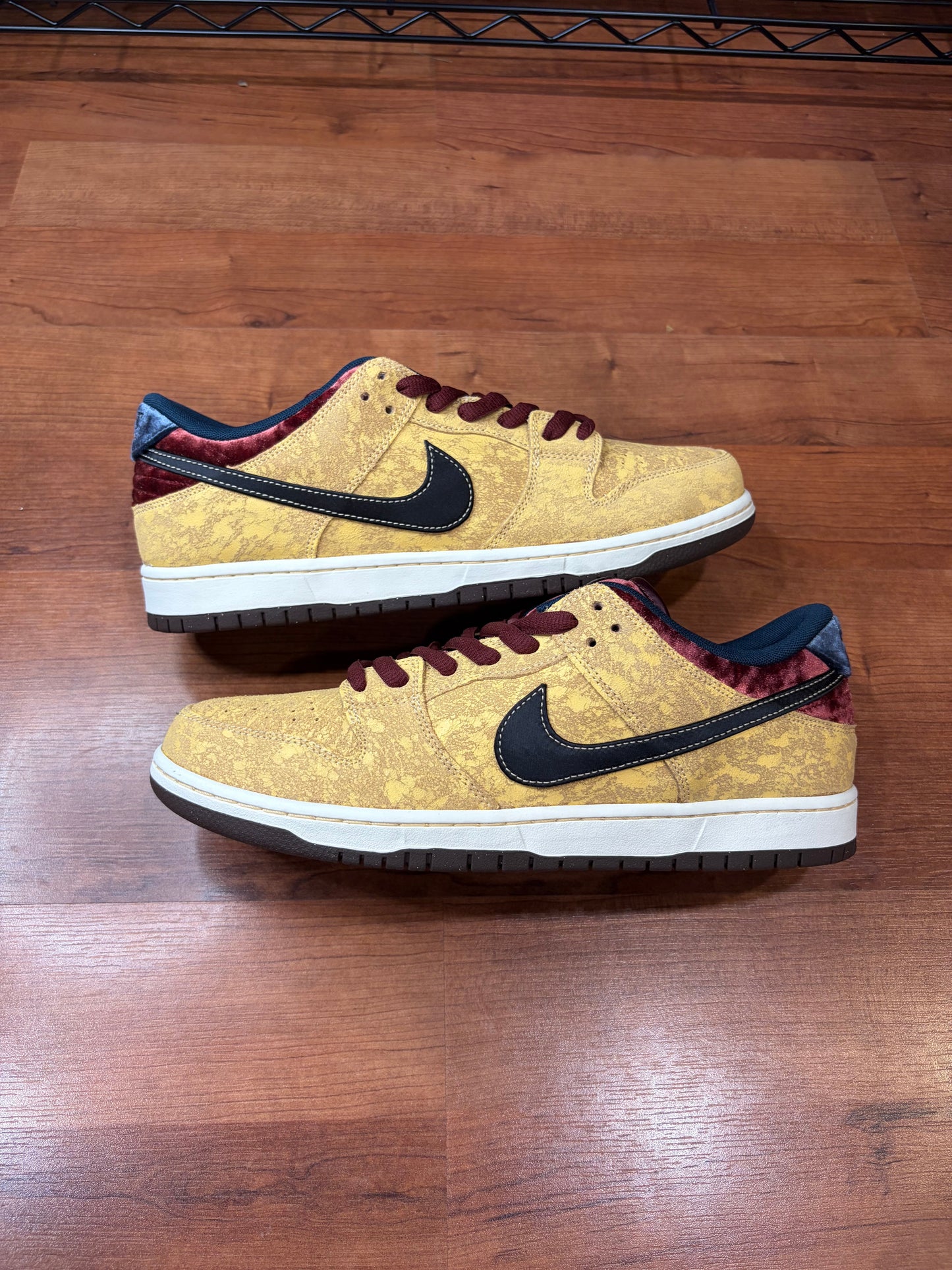 Nike Dunk Low City of Cinema (Brand New - 12M)