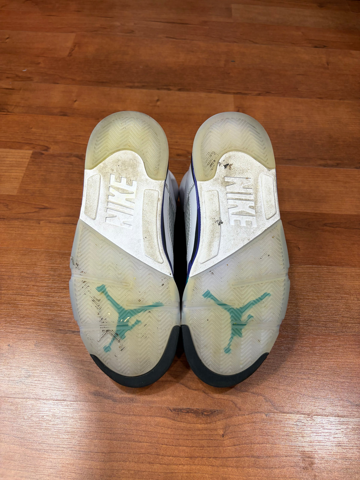AJ5 Retro Grape (Size 8.5 Mens)