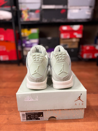 AJ4 Retro Seafoam Sail (Size 9W / 7.5M)